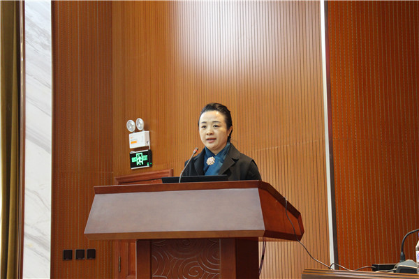 九三学社长春市妇女工作委员会主任李威主持活动.JPG